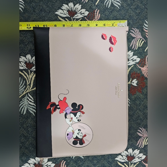 Authentic Kate Spade Laptop sleeve - Picture 6 of 7